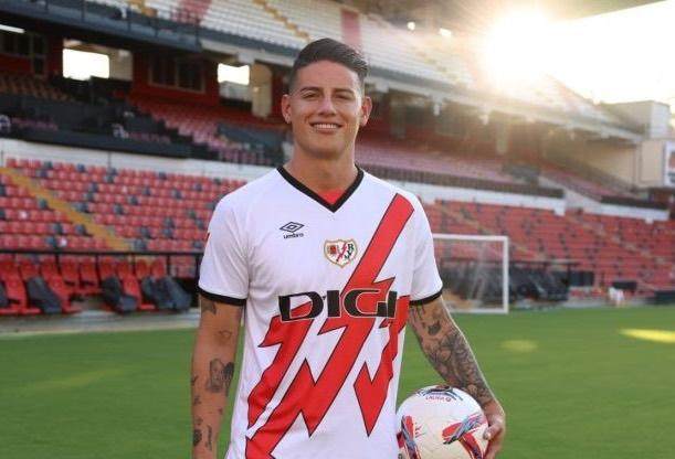 1725161315596027655.jpg cdb040092315a141493161d11a81bbd7.jpg