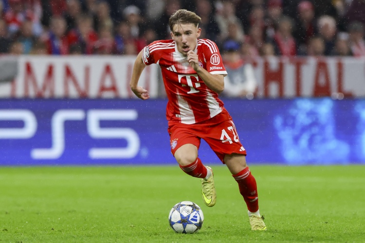 万纳尔谈卡尔:他真的很棒,但我们都有自己独特的发展之路